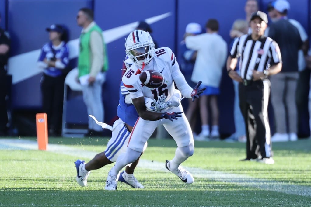 Arizona Wildcats wide receiver Chris Hunter goes for a catch against BYU. (Rob Gray-Imagn Images)